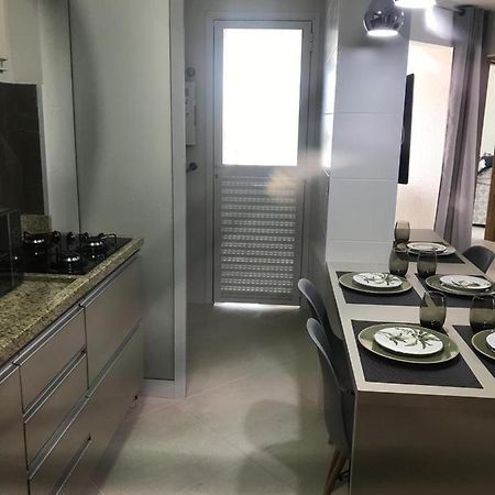 Apartamento Enseada Гуаружа Екстериор снимка