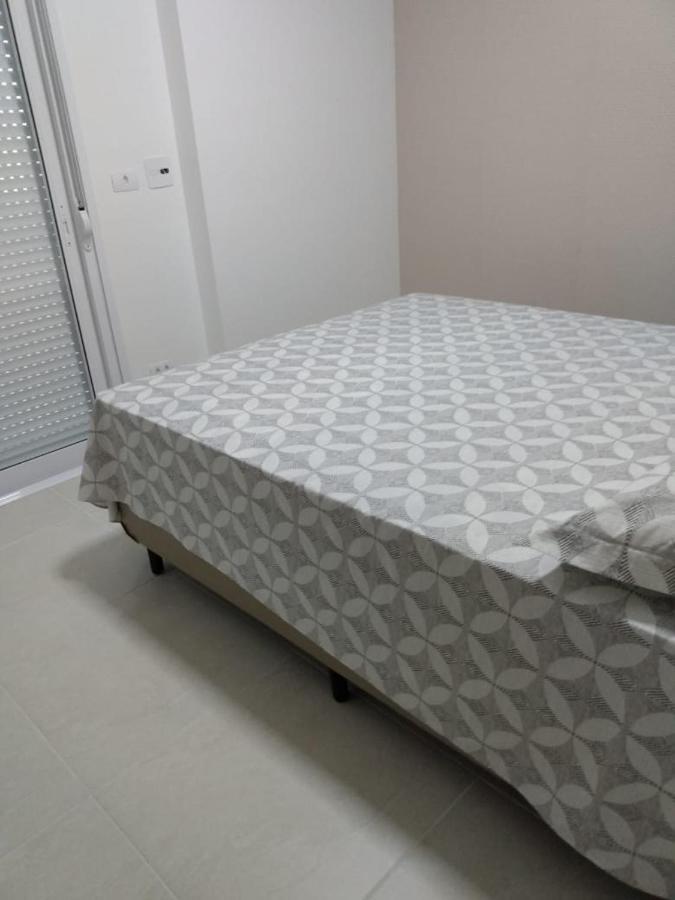 Apartamento Enseada Гуаружа Екстериор снимка